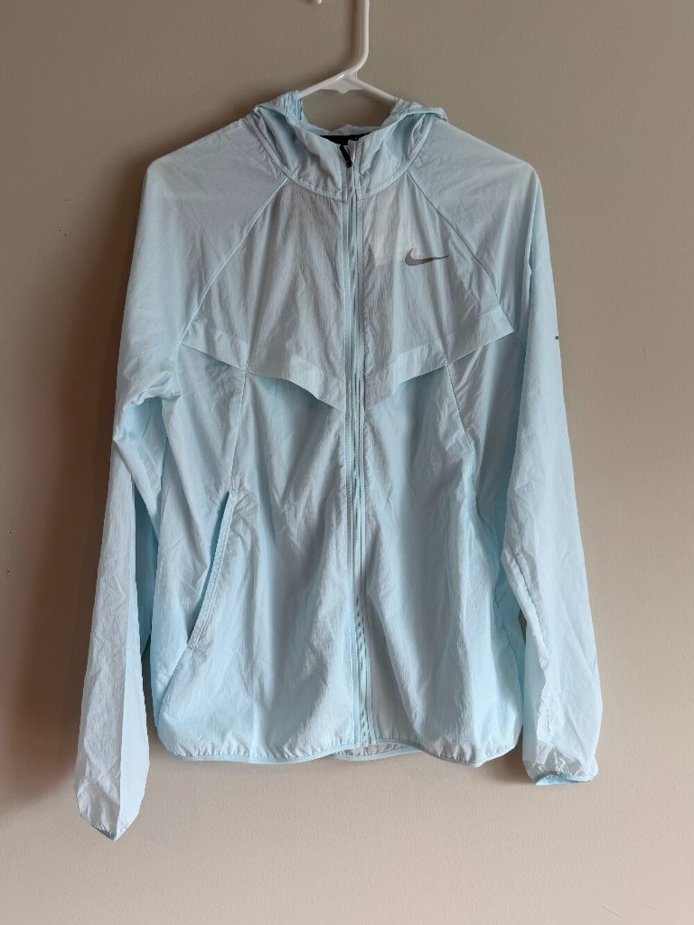 Nike HV4548-474 Mens Small Stride Repel UV Full Zip Light Running Jacket
